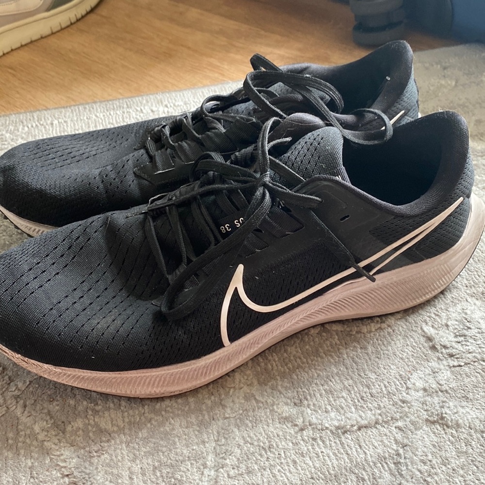 Nike Air zoom athletic shoes